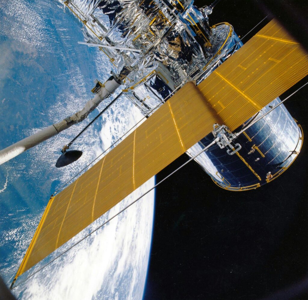 satelit4-1024x998 Koliko satelita kruži oko Zemlje?
