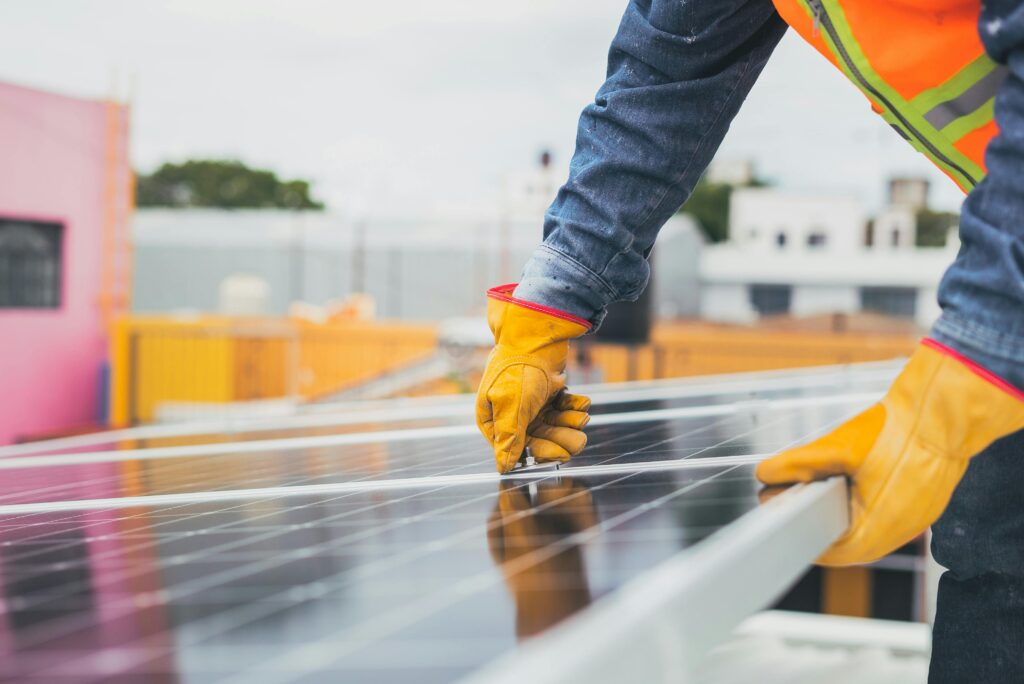 solarni-paneli12-1024x684 Kako rade solarni paneli?